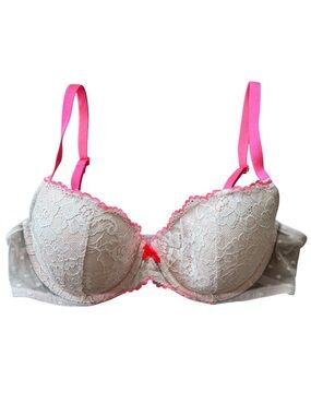 Victoria’s Secret Lace Lined Demi Bra 36C